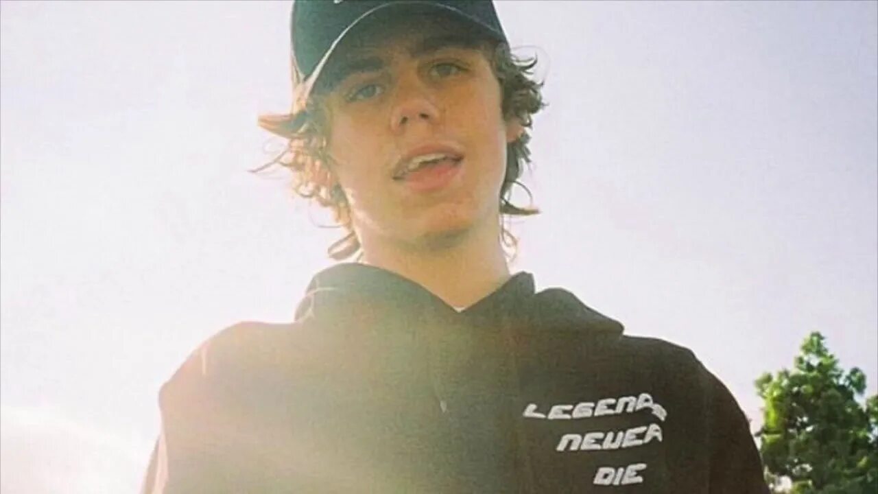 The kid laroi stay. The kid laroi justin bieber stay обложка. The kid laroi. Night like this перевод the kid laroi. Justin bieber - stay.