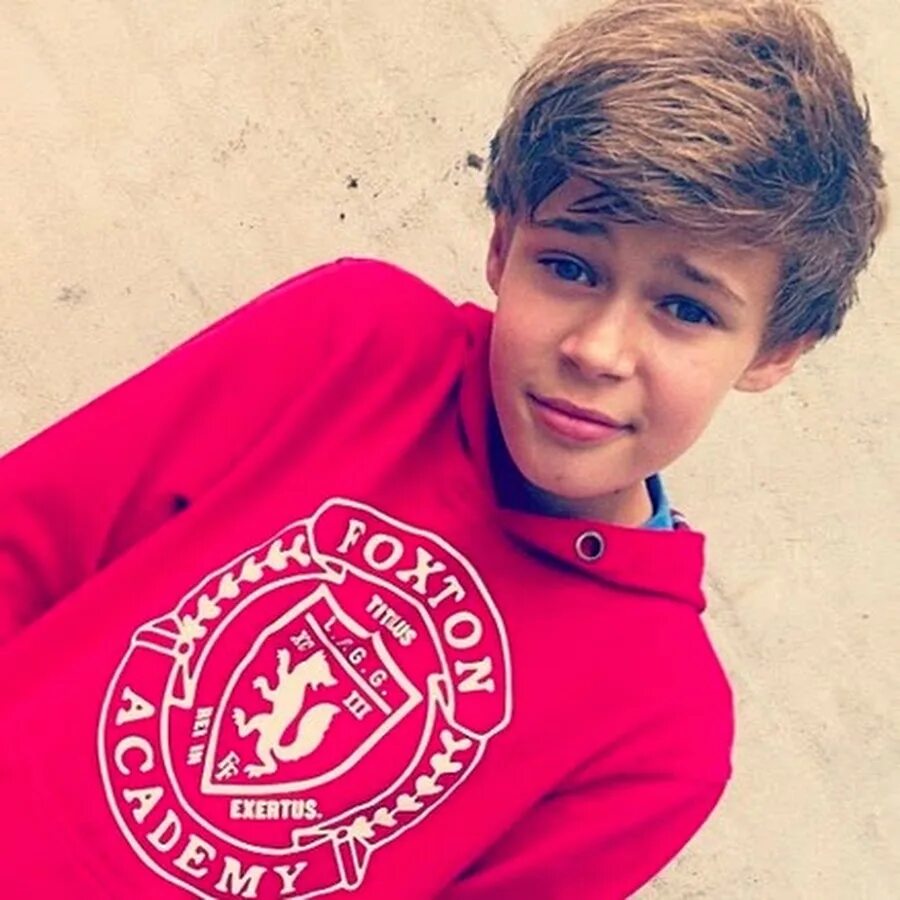 максим ласниер.