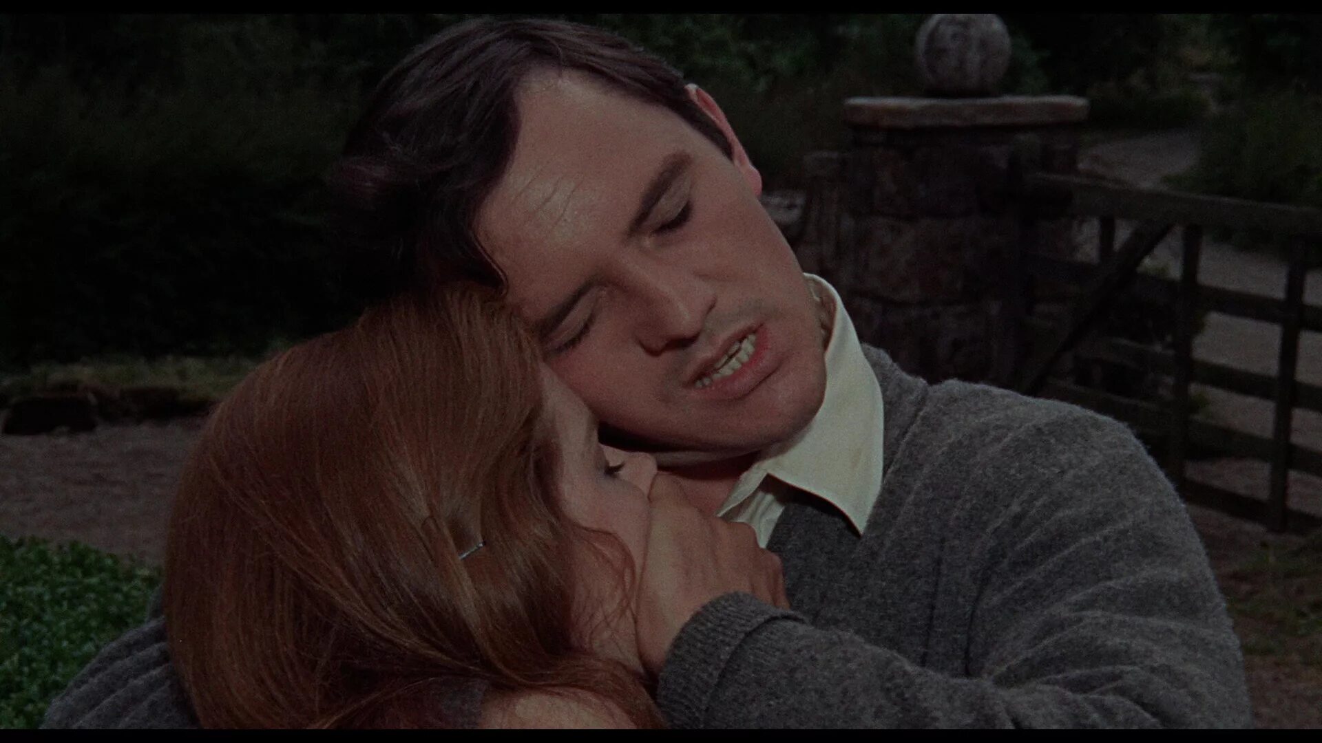 Жертва миранды. Фредерик клегг. Жертва миранды. Жертва миранды. Миранда барбур жертвы.