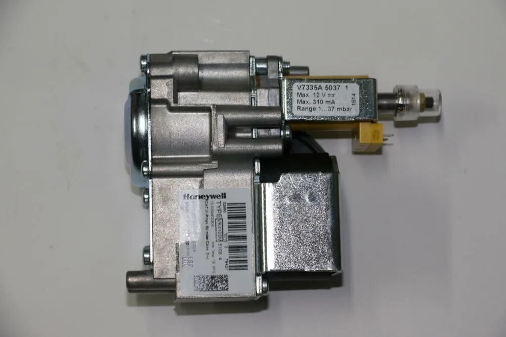 Газовый клапан на котел бакси. Клапан газовый (Honeywell vk4105m 5108). Газовый клапан Baxi Luna 240i. Клапан газовый (vk4105m) Baxi.