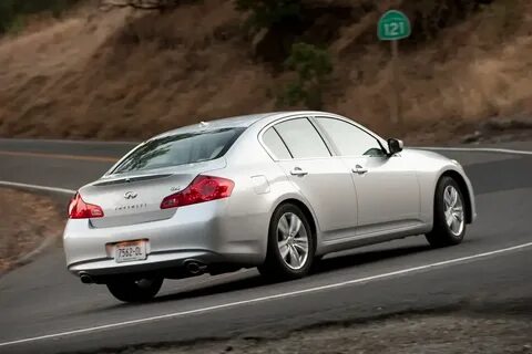 Infiniti 2012
