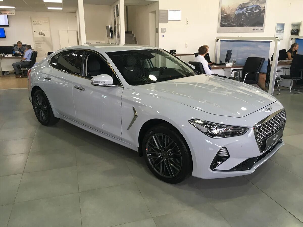 70 грей. Genesis g70 Grey. Genesis g70 серый матовый. Genesis g70 Racing Gray Metallic. Дженезис g70 серый.