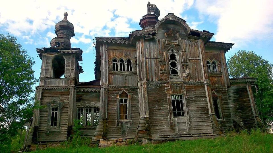 Деревни ленинградской области. Сидозеро Ленинградская. Деревня Сидозеро. Заброшенные усадьбы в Тихвинском районе. Заброшенные деревни Лужского района Ленинградской области.