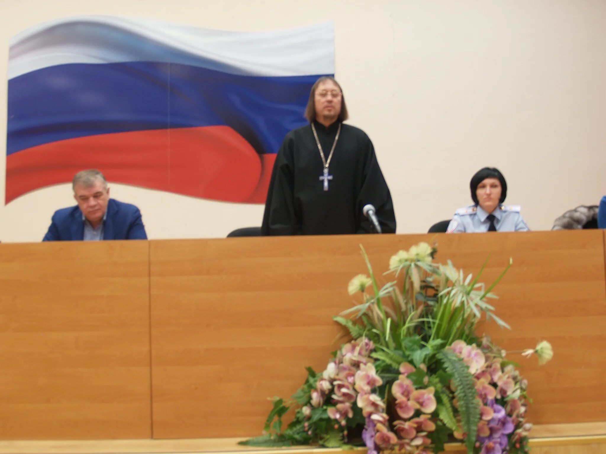 Омвд по району бескудниково. Паспортный стол дубна луговая. Овм омвд по г о истра. Паспортный стол кольчугино шмелева 20. Отдел по вопросам миграции лобня.