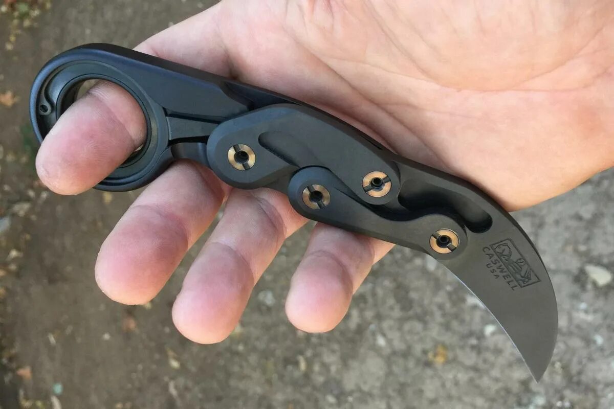 Сонник найти нож. Керамбит Claw. Керамбит кастет. Нож керамбит сталь 440. Нож керамбит гриф Steelclaw.