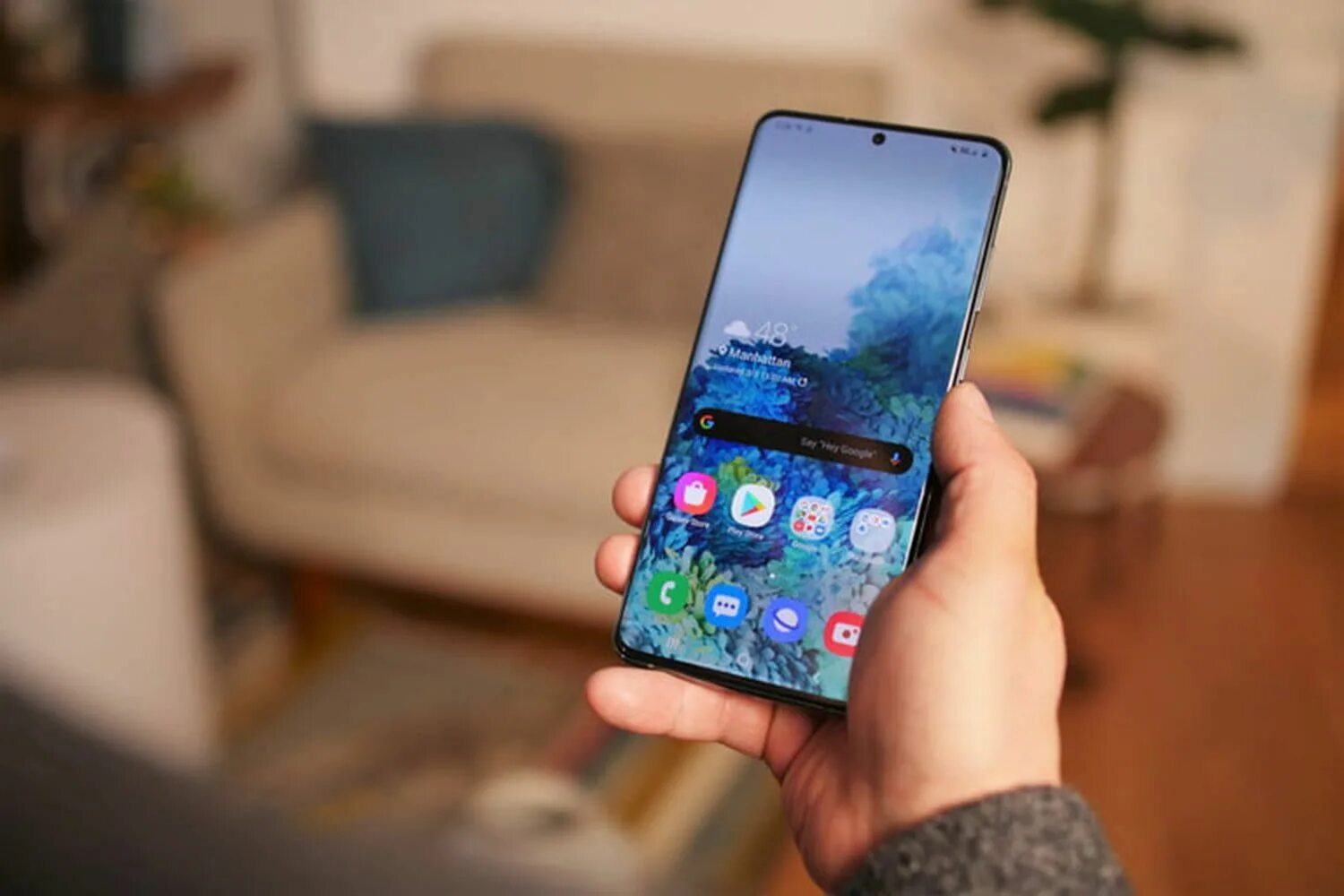 Самые красивые смартфоны до 30000. Samsung galaxy s20 fe 5g. Самсунг галакси s20. Samsung galaxy s21 fe 5g. Самсунг галакси с 21.
