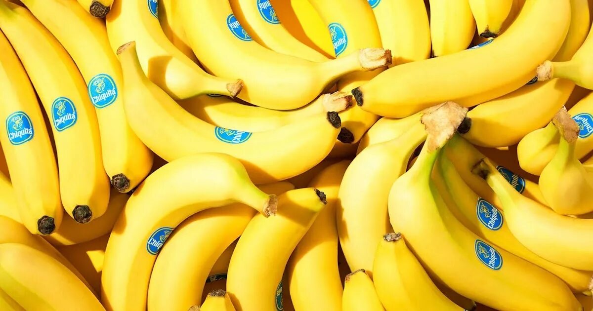 Бананы эквадор производитель. Сладкий банан. Эквадорские бананы. Mei bananas производитель. Теперь банановый реклама.