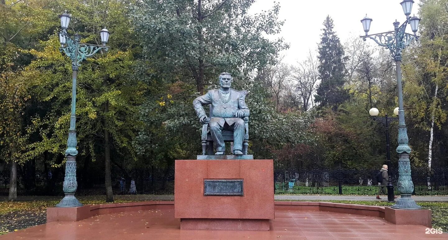 Текутьев. Памятник Текутьеву в Тюмени. Купец Текутьев Тюмень. Текутьевский бульвар Тюмень. Меценат Текутьев.