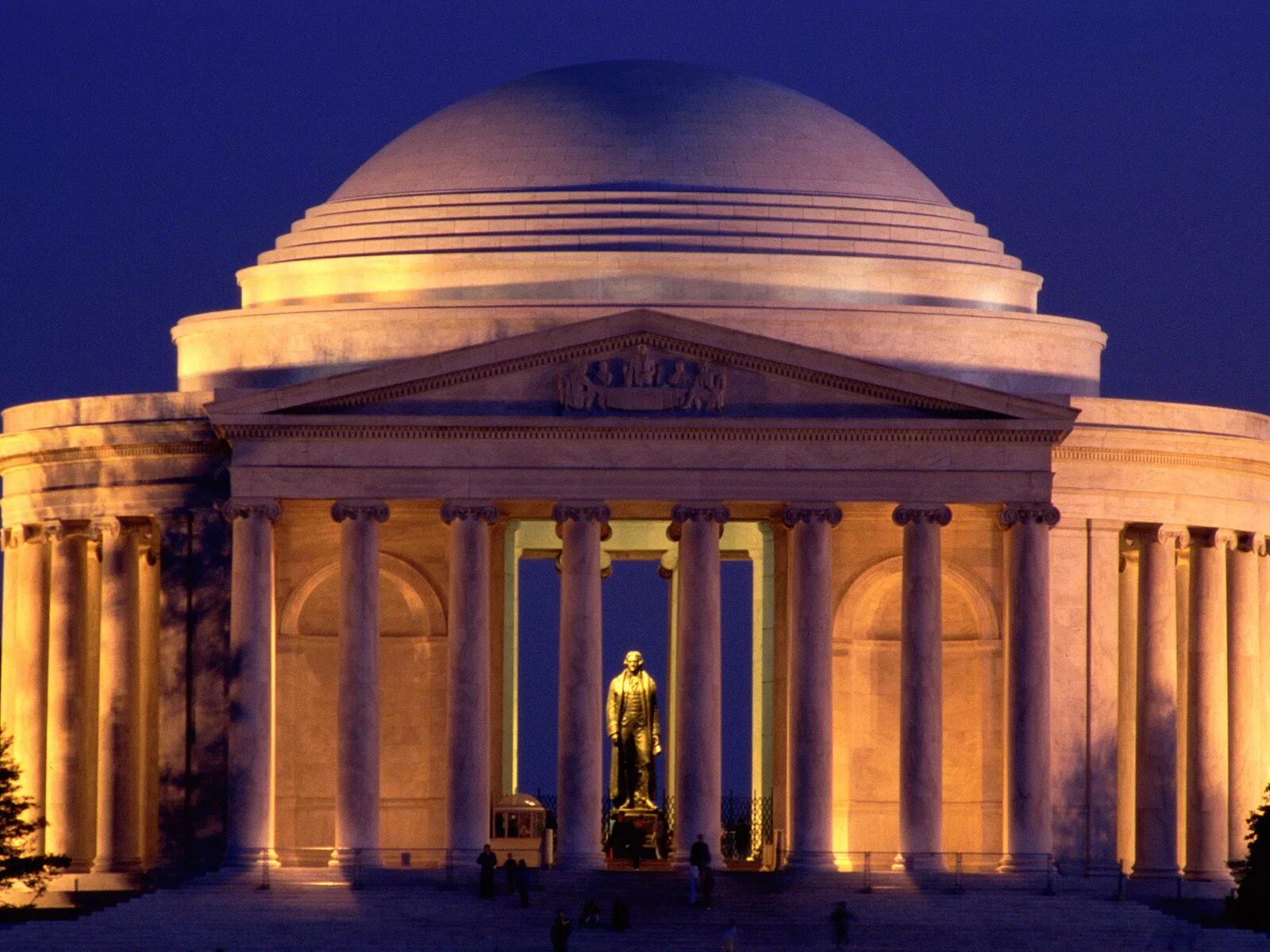 World famous places. Мемориал Джефферсону. Мемориал Томаса Джефферсона в Вашингтоне. Памятник Джефферсону в Вашингтоне. Архитектура Вашингтона мемориал джеферрсон.