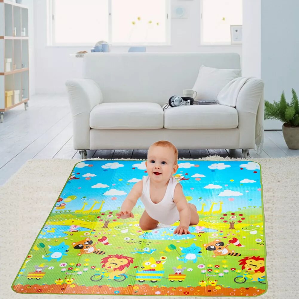 Детский термоковрик для ползания. Baby Playmat коврик детский. Коврик детский для ползания Baby. Малыш на ковре.