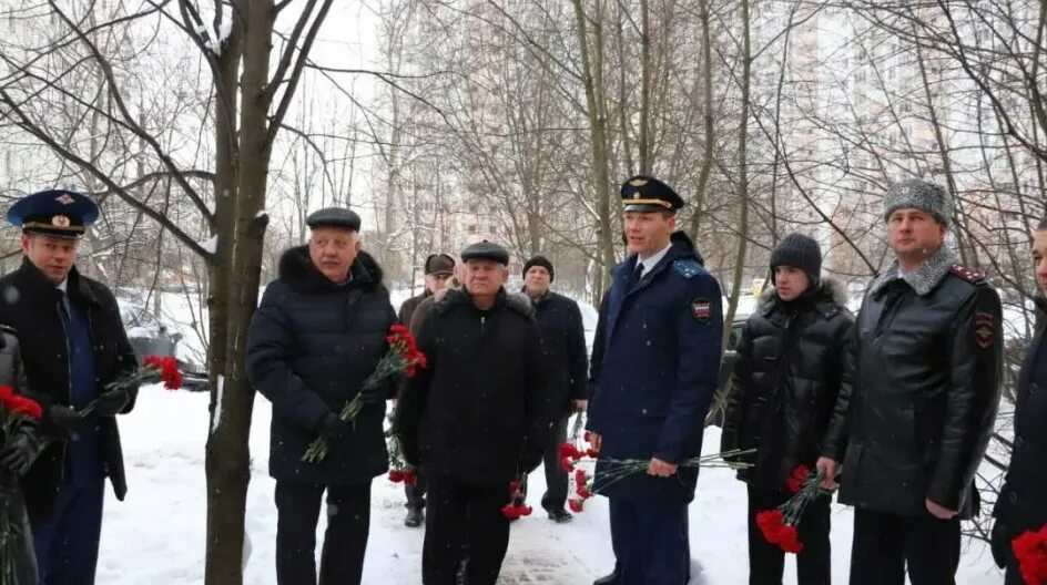 Официальный портал ОМСУ г.о. Краснознаменск Московской области Возложение цветов