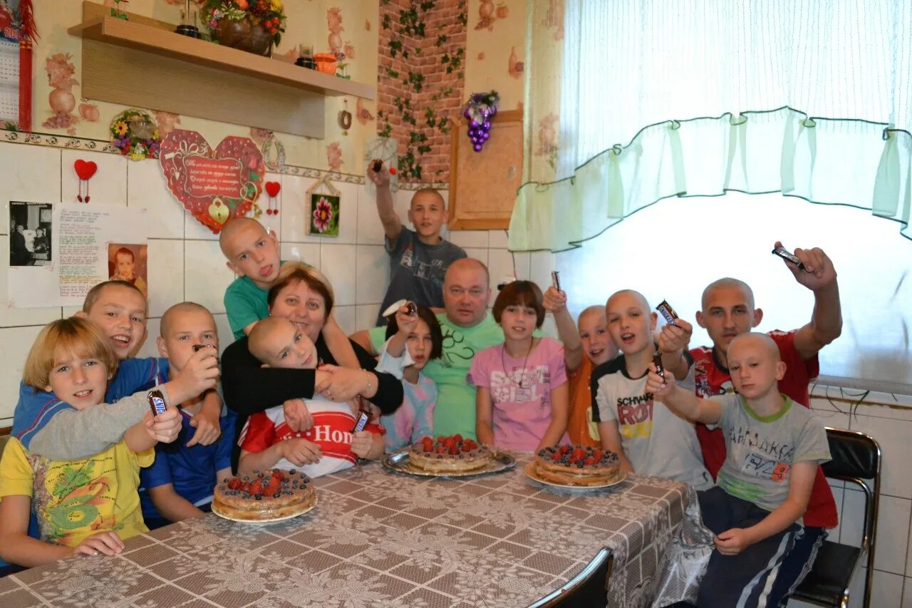 Депутаты Союзного государства посетили детский дом в Витебске - Российская газет