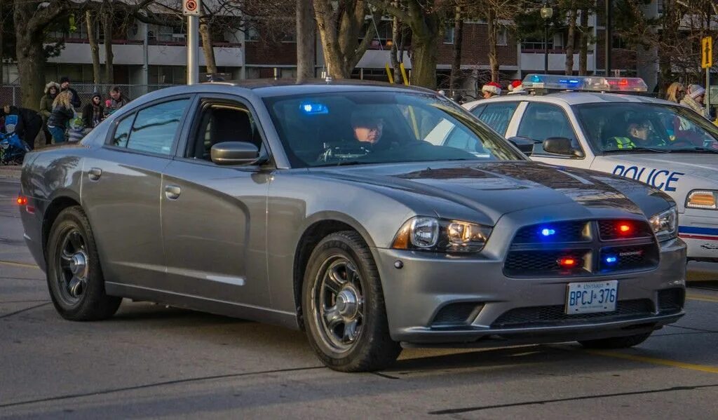 Undercover police. Додж чарджер unmarked. dodge charger unmarked. dodge charger police unmarked. dodge charger 2018 police unmarked.