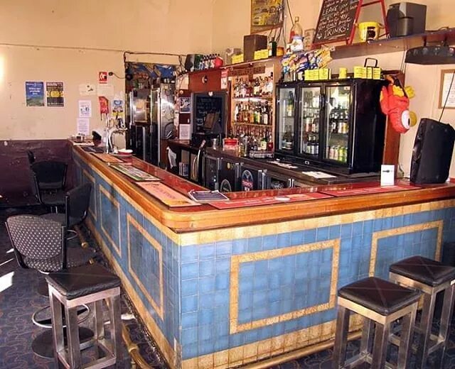 Брюгге бар киров. Почта бар киров. Почта бар киров. Киров почта бар фото. Почта бар киров.