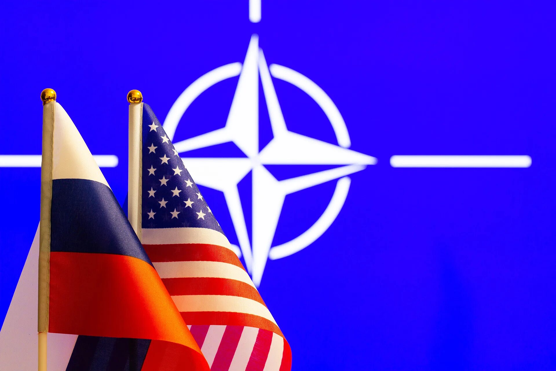 Нов россии и нато. Америка НАТО. Российская НАТО флаг. Россия США НАТО. Флаг США И НАТО.