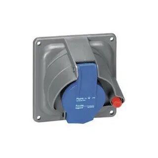 Розетка встраиваемая ip55
