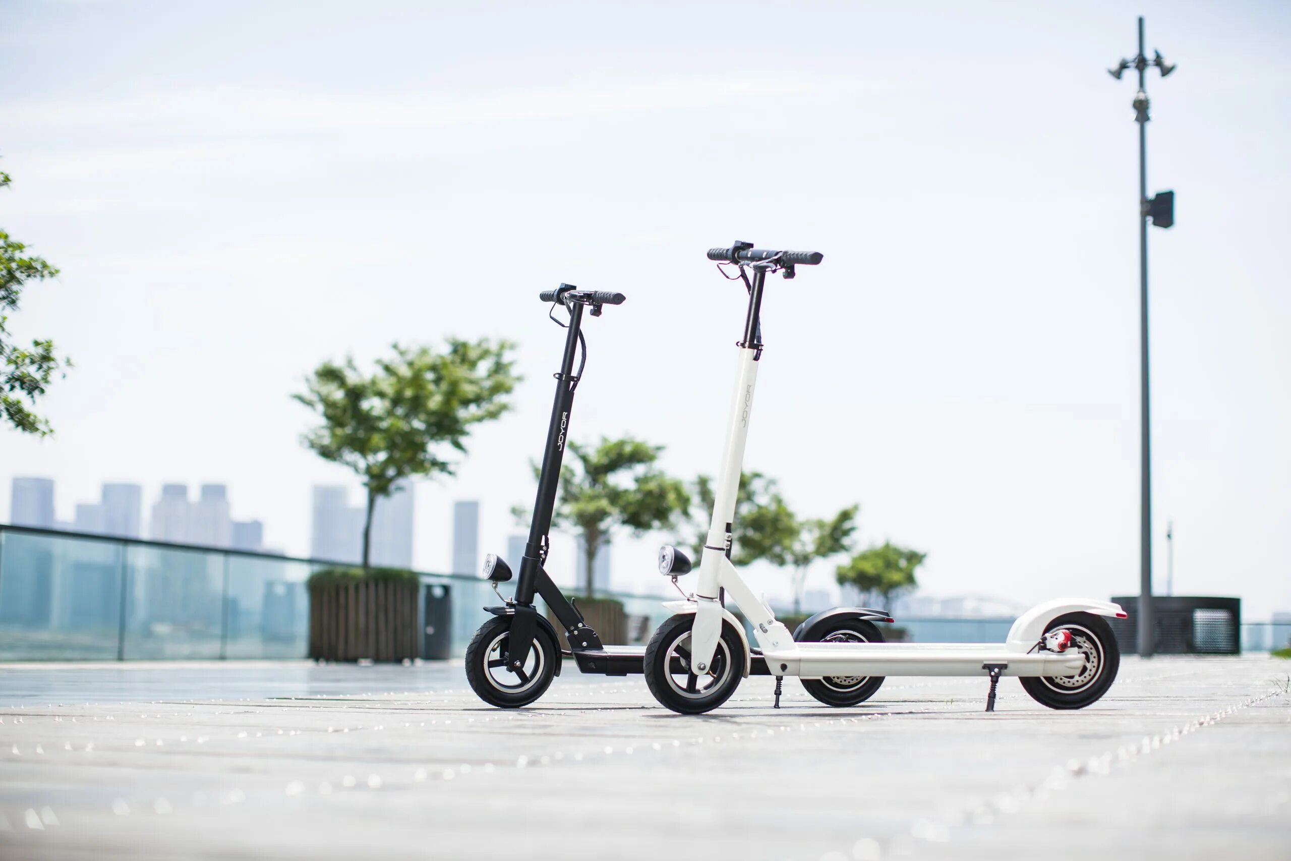 Какой электросамокат выбрать взрослому. Joyor Electric Scooter. Joyor x1. Электросамокат фирмы Scooter 2. Электросамокат Joyor x5s.