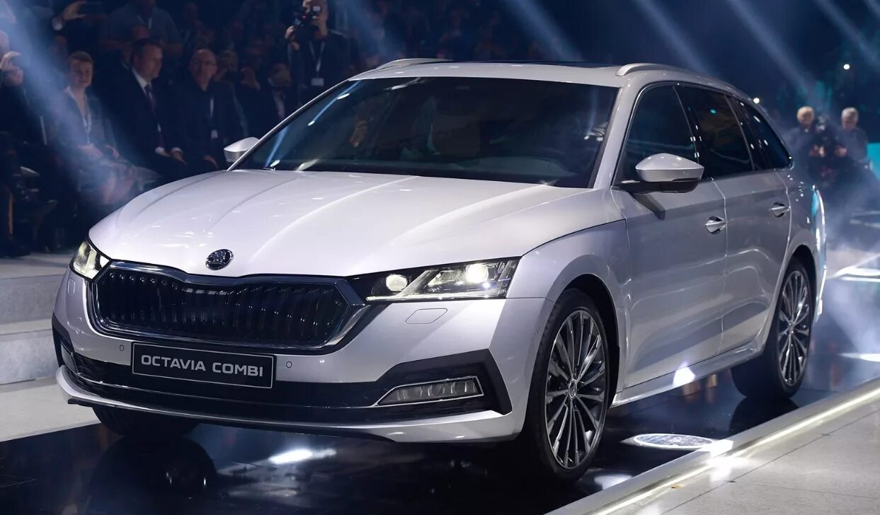 Skoda octavia combi 2020. Шкода octavia 2019. Skoda octavia 2020. Skoda octavia 2020. Шкода фабия 4 поколения.
