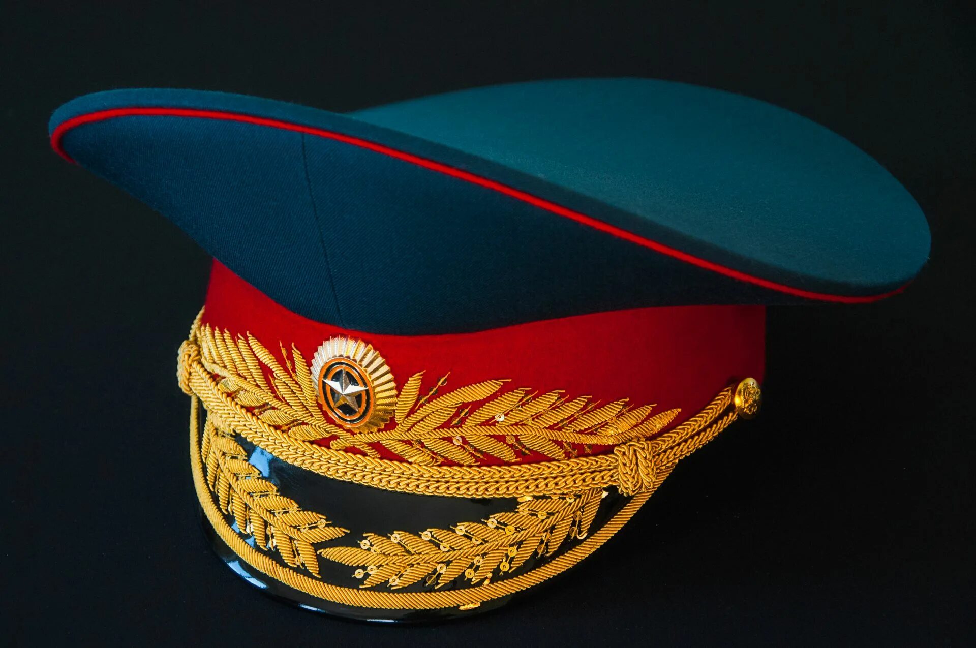 Фуражки звание