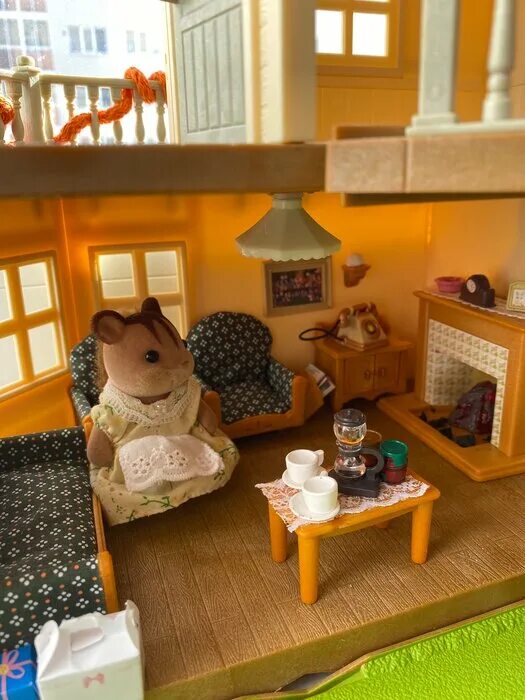 Домик сильвани (sylvanian families). Домик сильвания фэмили. Большой дом со светом sylvanian families 2752. Домик сильвиан фэмили. Дом сильвания фэмили домик марии.