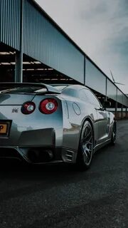 Nissan gtr на телефон