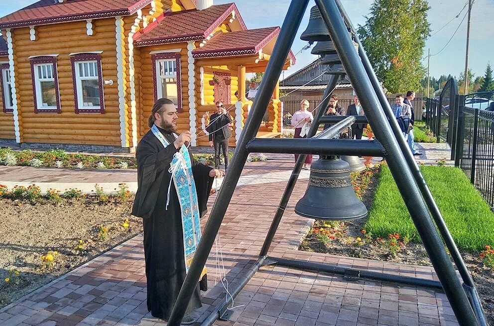 Погода бобровский хмао. Горноправдинск ХМАО. Посёлок Горноправдинск Ханты-Мансийский. Бобровский Ханты-Мансийский район.