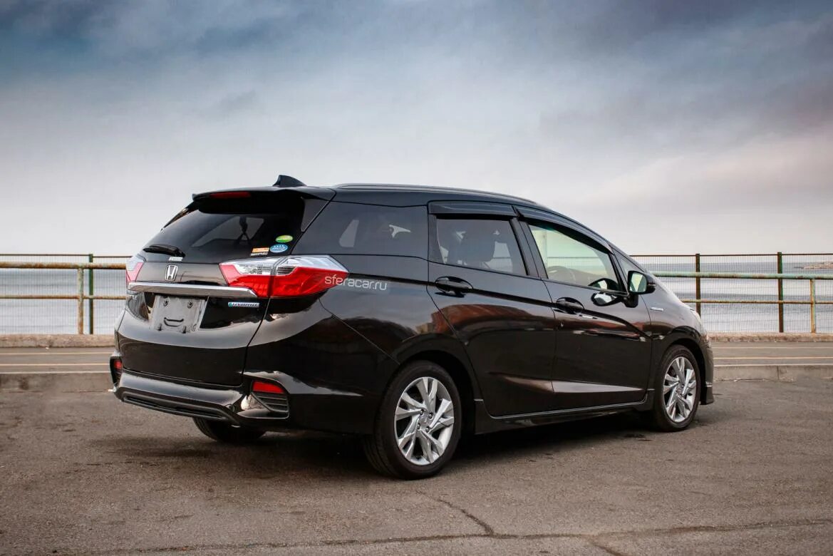 робот honda shuttle