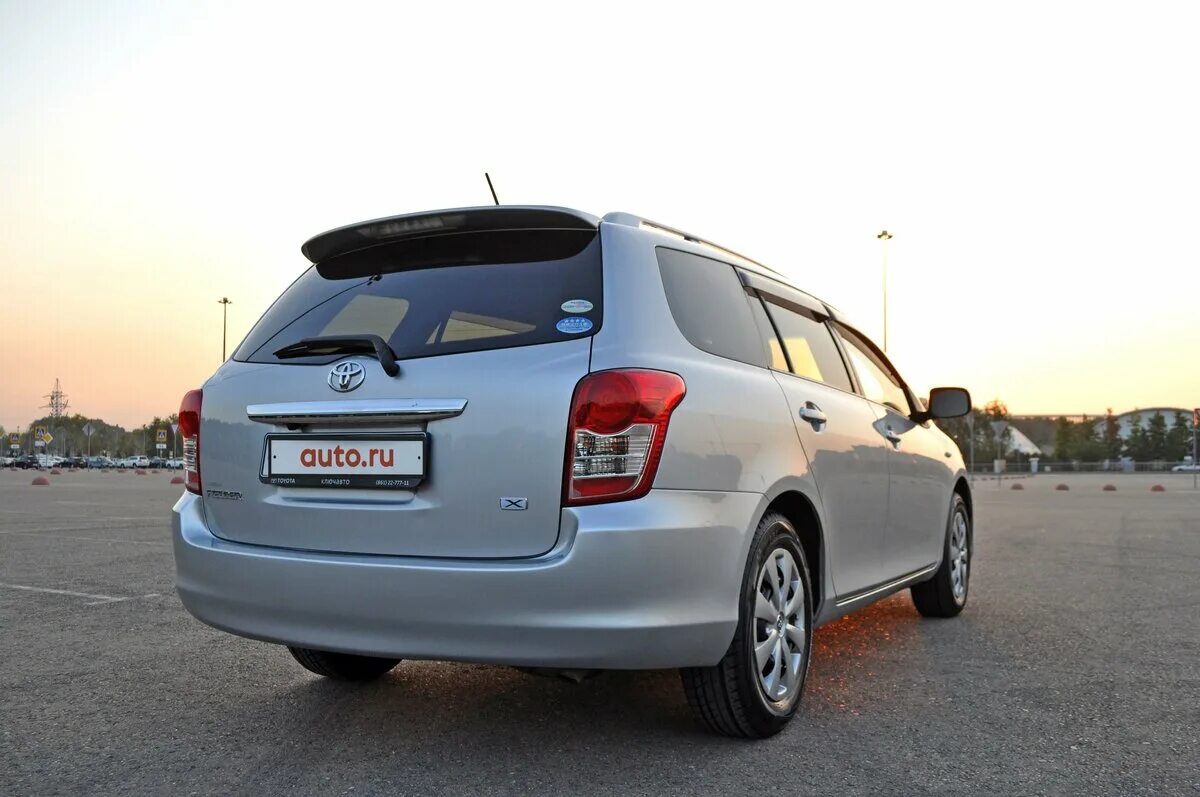 Toyota corolla fielder 2010. Toyota fielder e140 2010. тойота филдер 2010. Toyota corolla fielder 2010 универсал. Toyota fielder e140 2010.