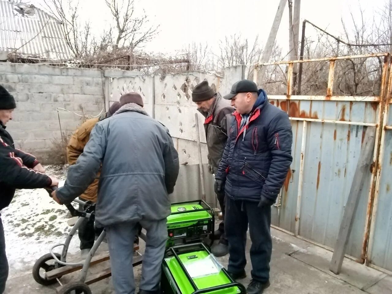 Поселок шевченко. Поселок шевченко мариуполь. поселок шевченко мариуп.