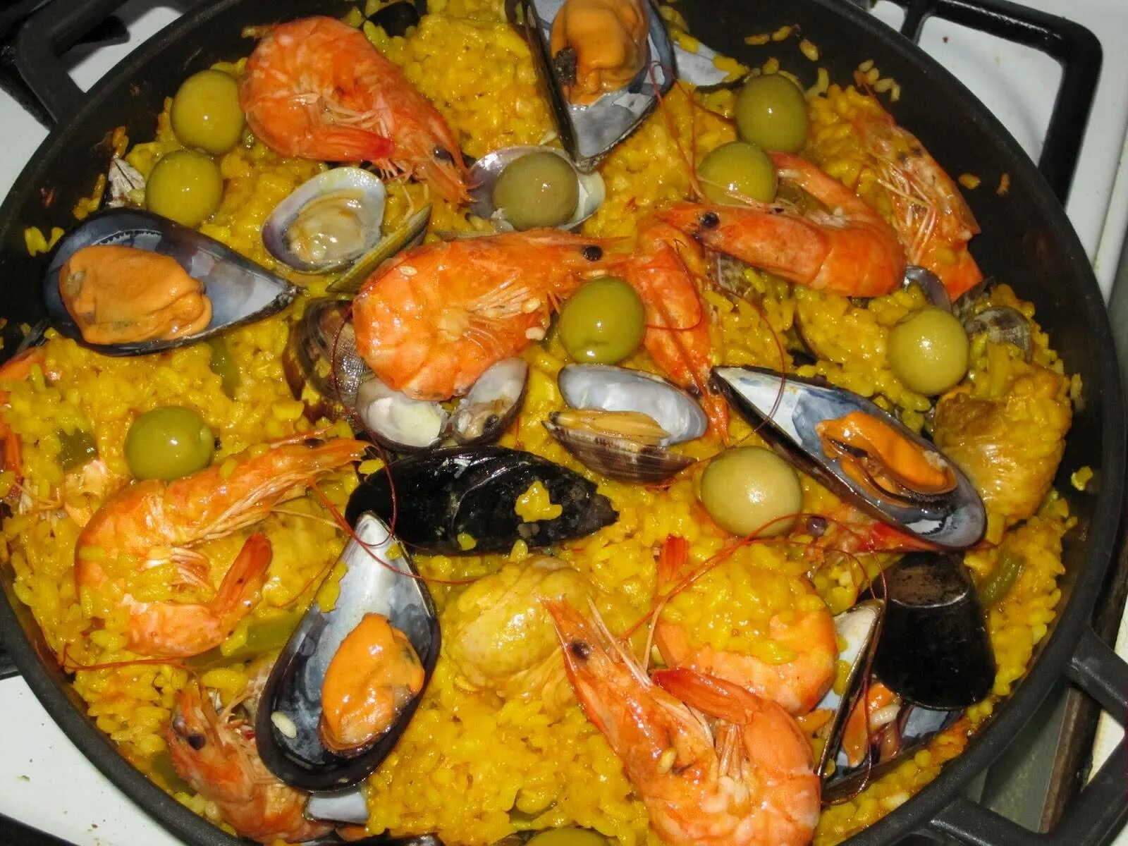 Кубинская паэлья. Паэлью. Паэлья пошагово. Паэлья пошагово. Паэлья со свининой.