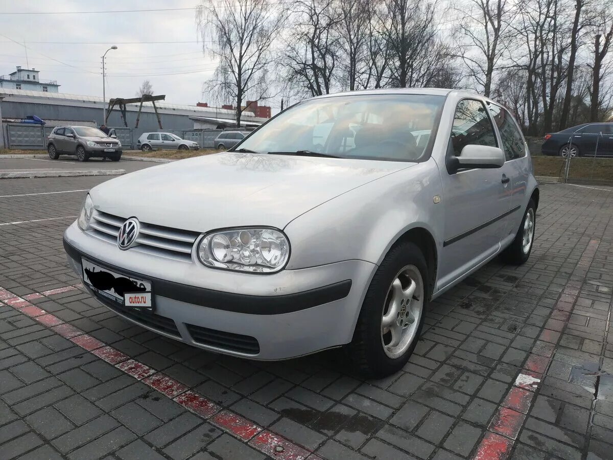 Volkswagen калининград. Volkswagen 1999. Гольф 4 1.4 1999 года. Фольксваген гольф 1998 -1999 года. Фольксваген 1999 года.