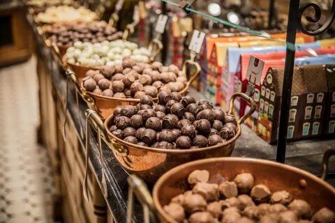 Улица шоколадная