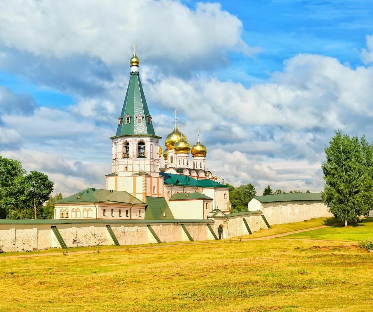 Святые места Отечества. Духовные святыни России. Святыни России спас.