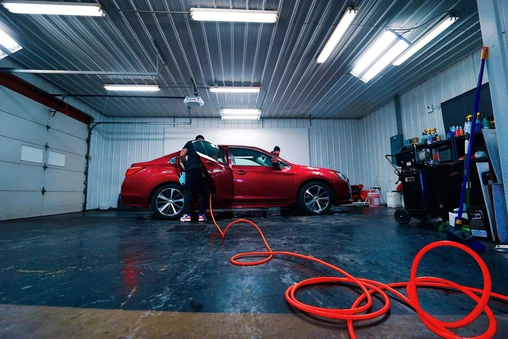 Мерки: как правильно выбрать помещение для оборудования робот-мойки? Speedwash -