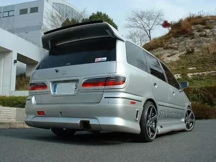 Nissan u30