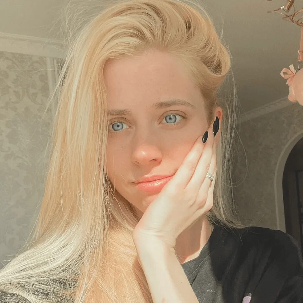 Настя кош сейчас 2023. Анастасия васина кош. Настя кош сейчас. Настя кош сейчас. Настя кош в 2019 году фото.