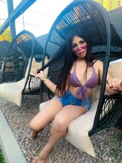 The student select this sales allows up diehards toward Rollin. 