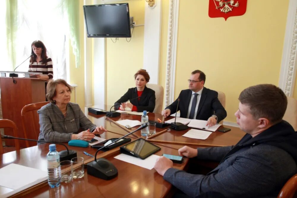 Управление 2010. Образование и наука в сочи. Управление 2010. Вы эксперт. Панель управления шевроле круз 2013.