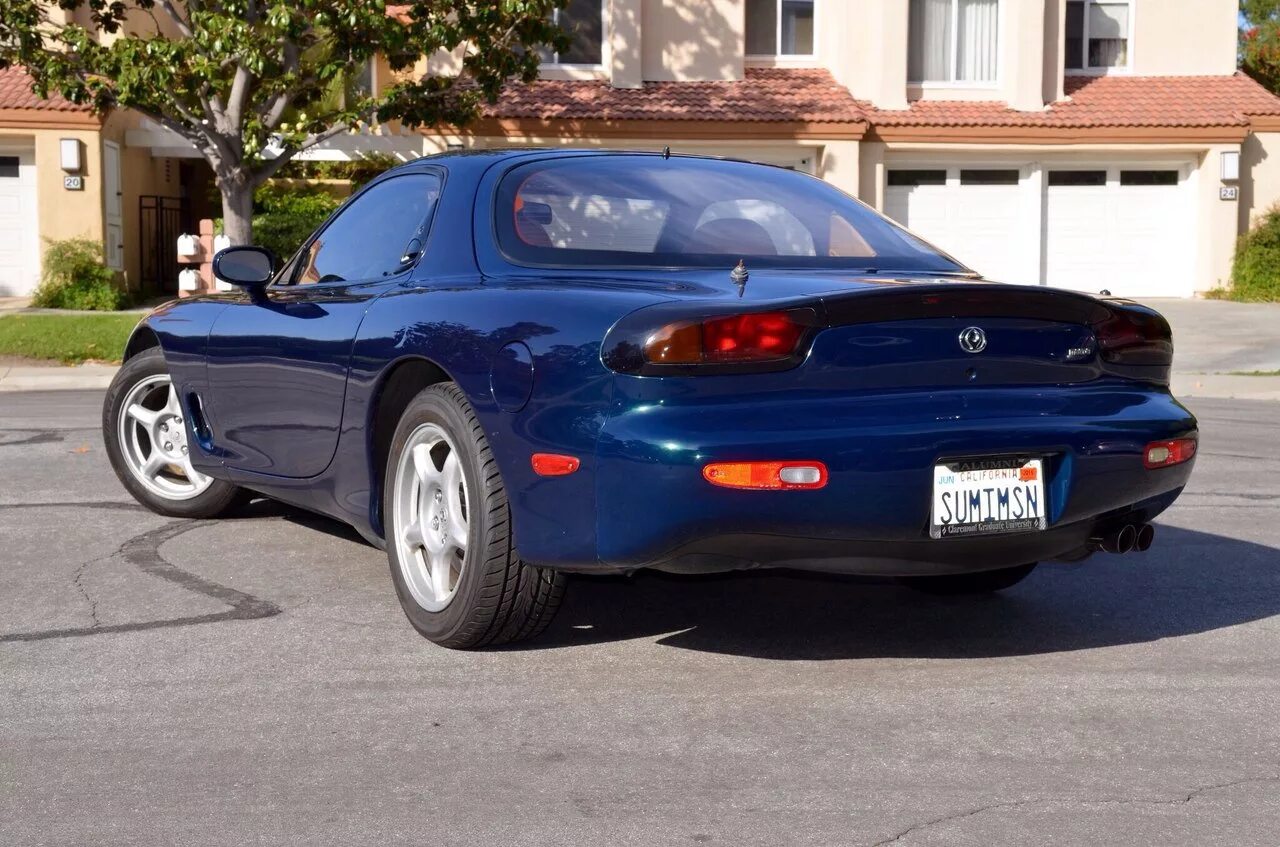 07. Bmw 730 1993. Бмв е32 750. 07. Mazda rx-7 купе.