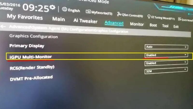 Запустить встроенную видеокарту. Bios asus видеокарта. как включить видеокарту в биосе асус. bios asus выбор видеокарты. как включить встроенную видеокарту в bios asus.