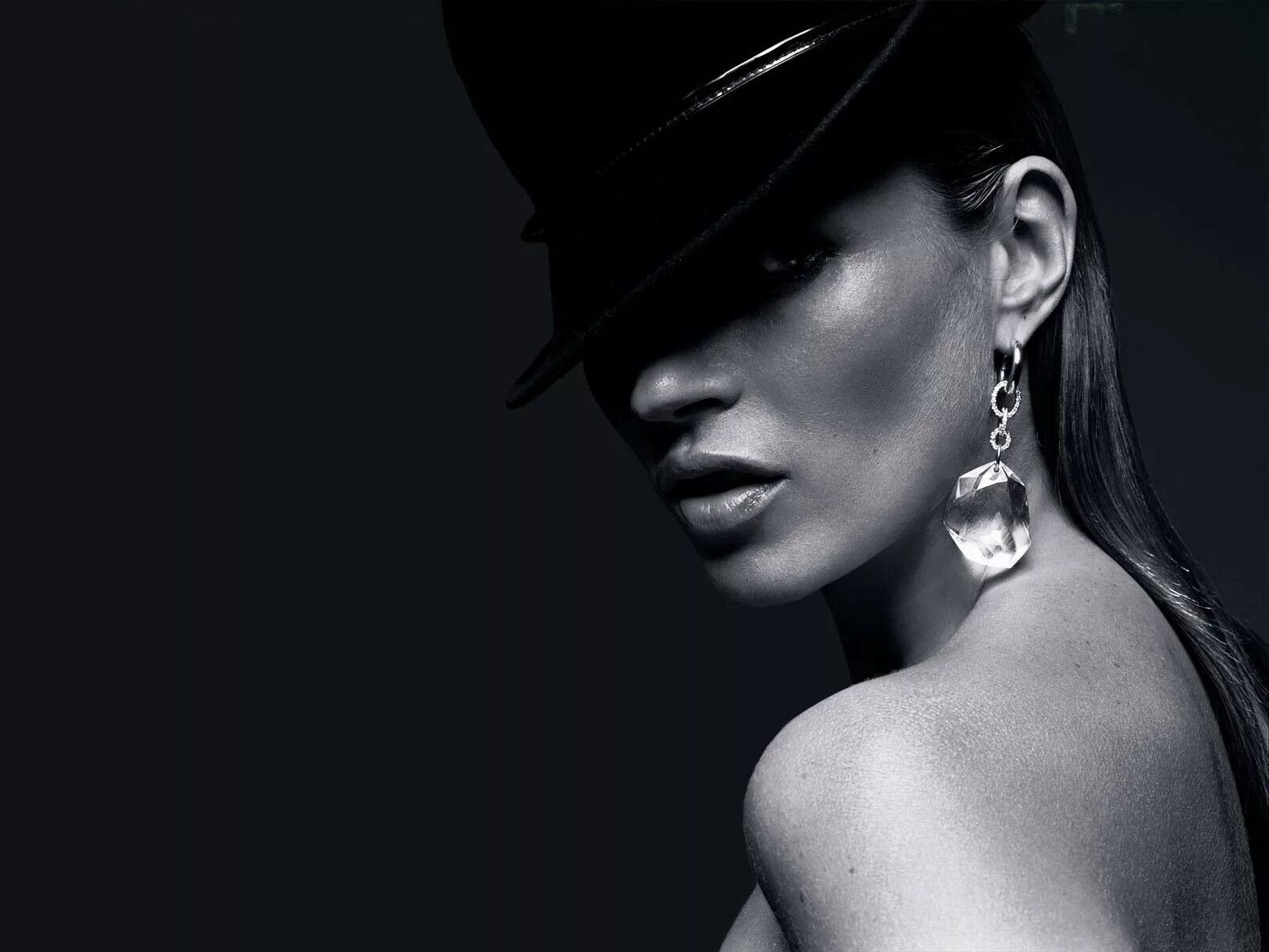 Красивая блондинка в очках. Красивые девушки гламур. Пафосные аватарки. Девушка гламур. Hip hop snoop dogg.