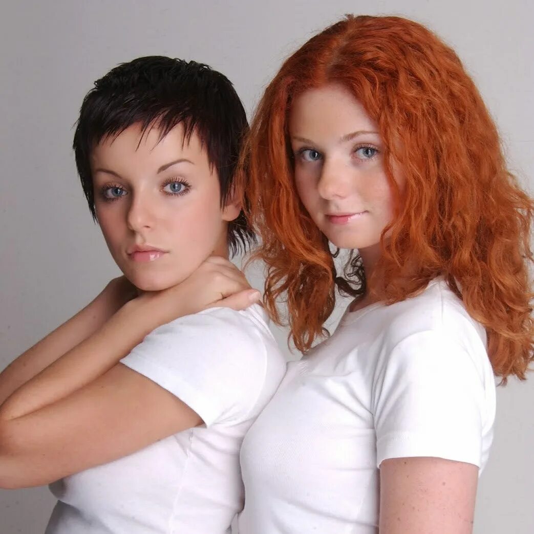 Лена и юля