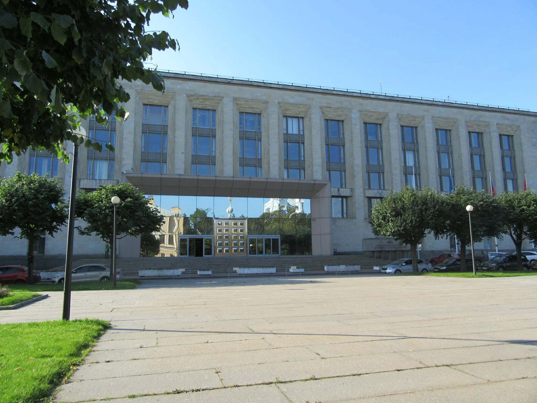 лафонская 6 лит а. а. лафонская, д. федеральный дом спб. площадь пролетарской диктатуры.