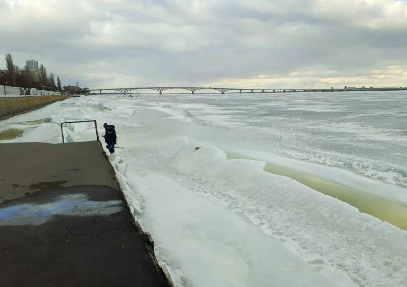 какой сейчас лед на волге