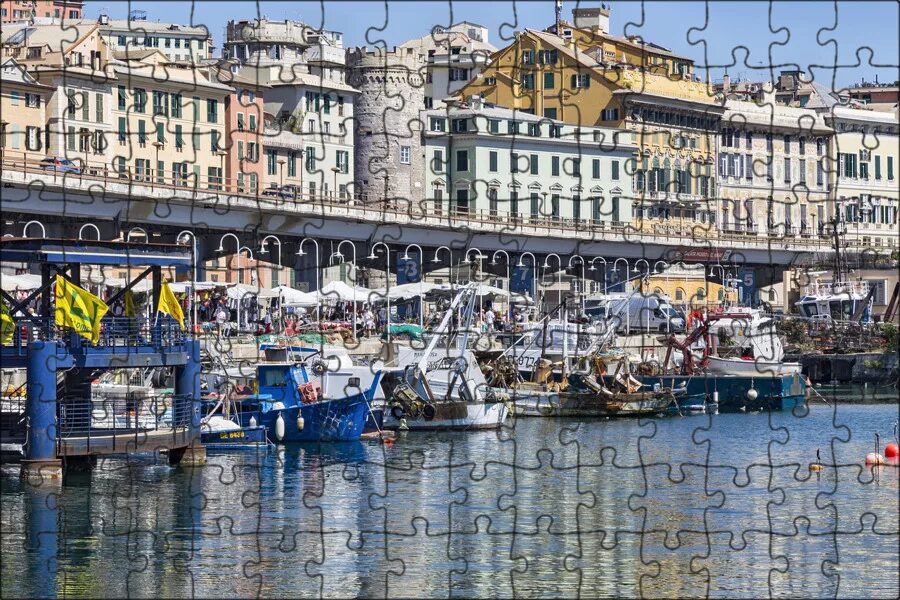 Старый порт генуи. Генуя море. Генуя набережная. Genova италия. Кто родился в городе генуя италия.