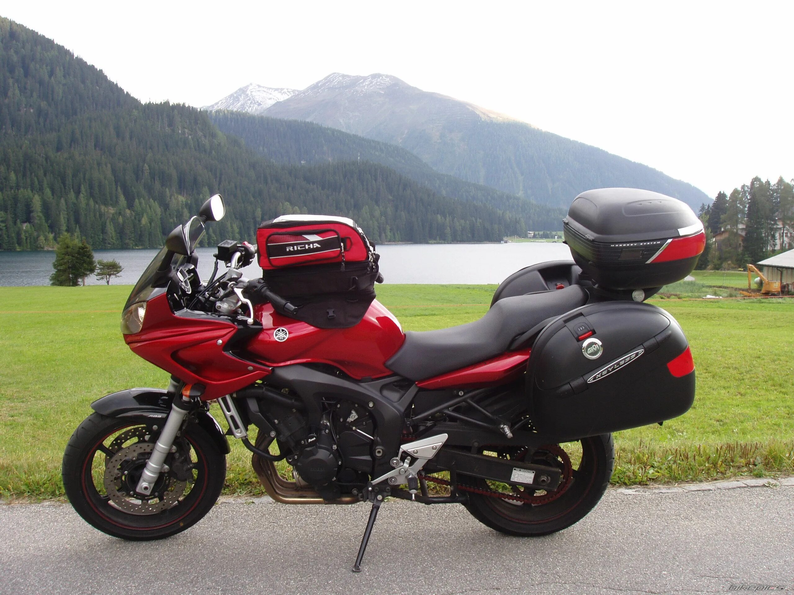 Yamaha fazer 600. Yamaha FZS 600. Yamaha fzs600 fazer. Yamaha fazer 600 n.