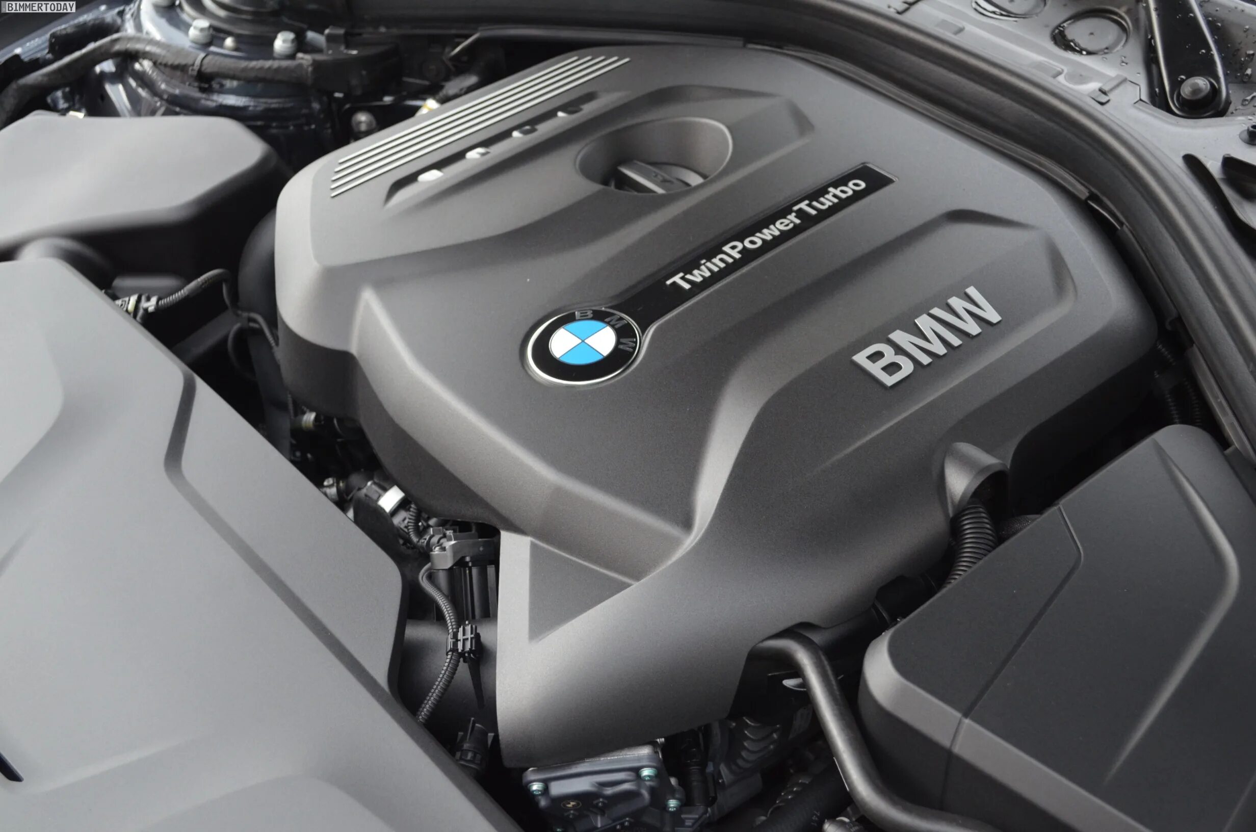 Сколько ходит двигатель бмв. Bmw b48b20. f30 b48. bmw f30 b48. двигатель bmw 3 gt.
