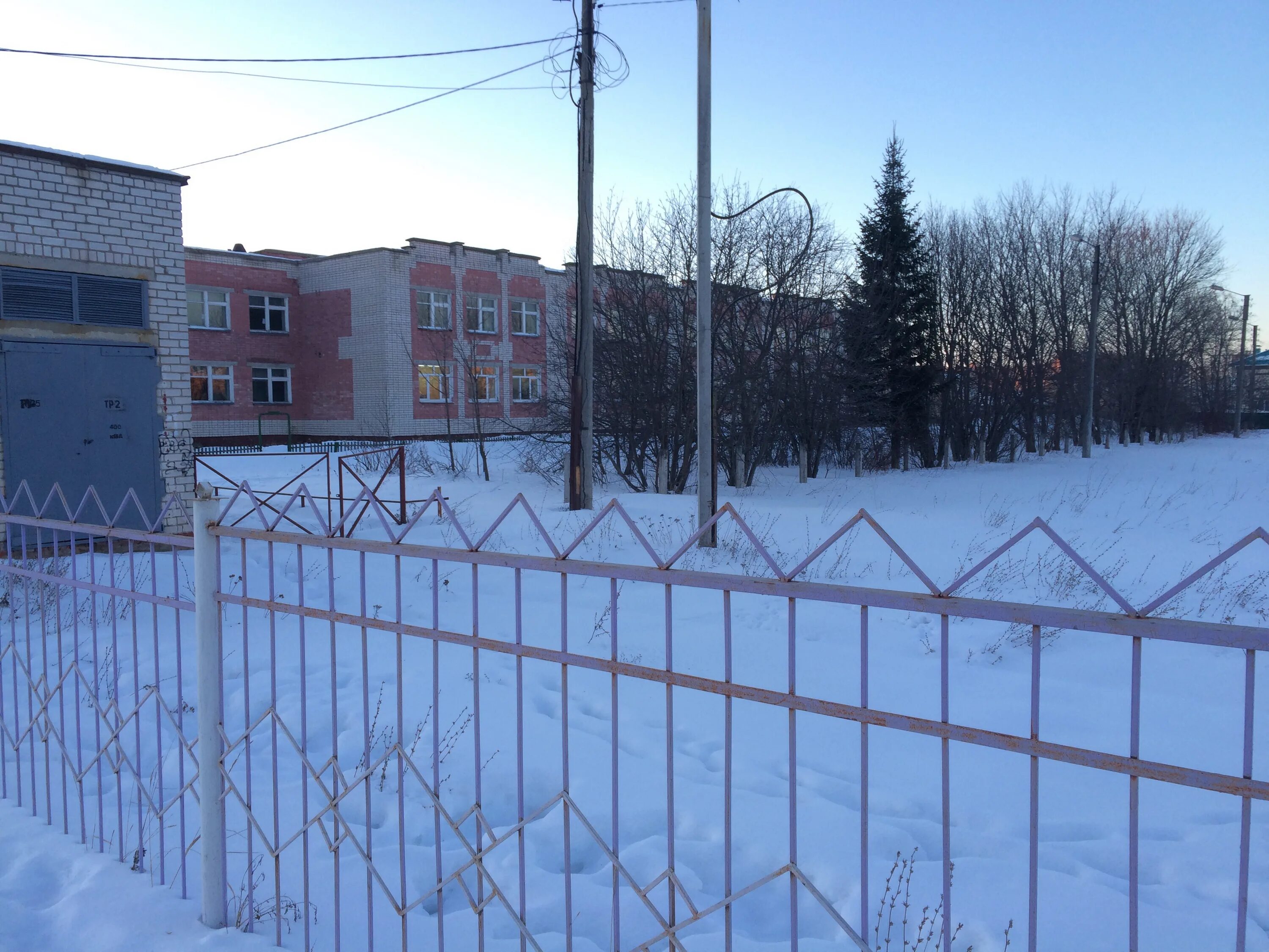 Городское поселение медведево. Марий Эл Медведевская школа. Медведевская школа 2 Марий Эл. Марий Эл Медведево сайт школы 2. Школы Медведево Марий Эл сайт.