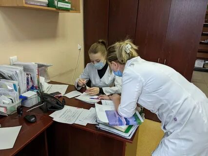 Медработники поликлиники