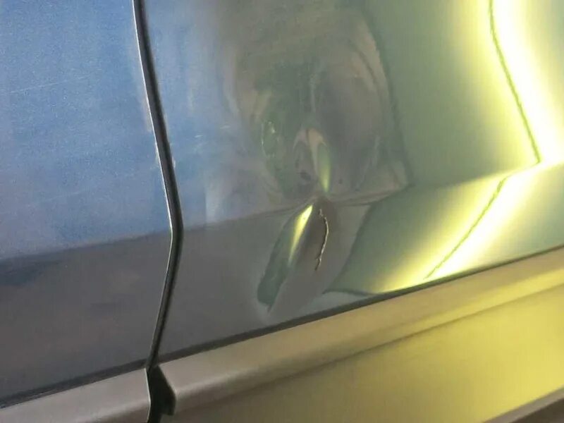Вытяжка вмятин покраски. Убрать вмятины царапины на кузове автомобиля Мазда СХ-5 2019.